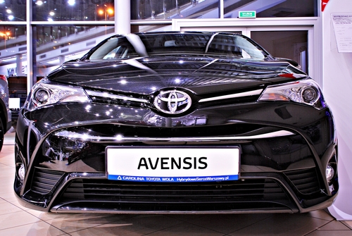 Toyota Avensis Rattles from behind