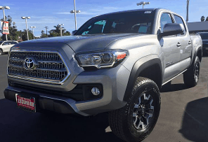 Which Tacoma Models Are Compatible with Apple Carplay