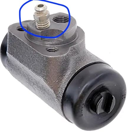 Subaru Baja Brake Fluid Leaking Diagnosis