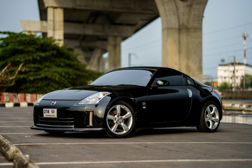 Nissan 350Z Won't Get Out of Park