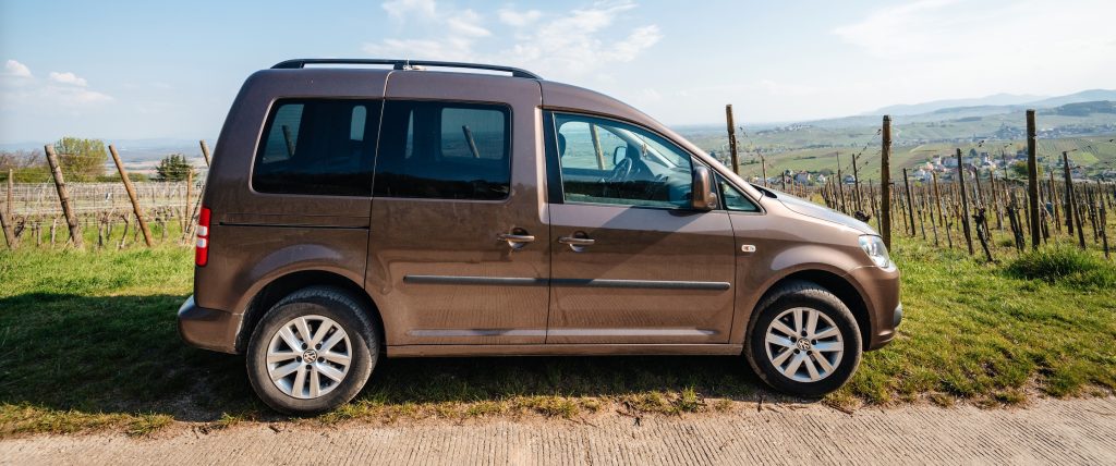 VW Caddy Shaking Wheel