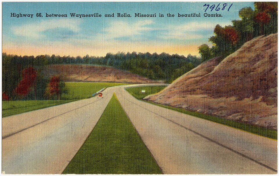 File:Highway 66, between Waynesville and Rolla, Missouri in the beautiful Ozarks (79681).jpg