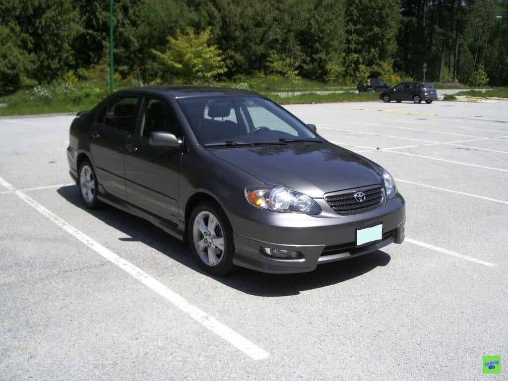 Gray 2005 Toyota Corolla XRS viewed from the front