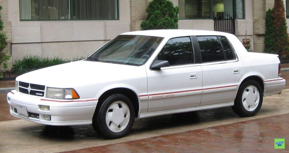 White Dodge Spirit R/T with DOHC turbo lettering