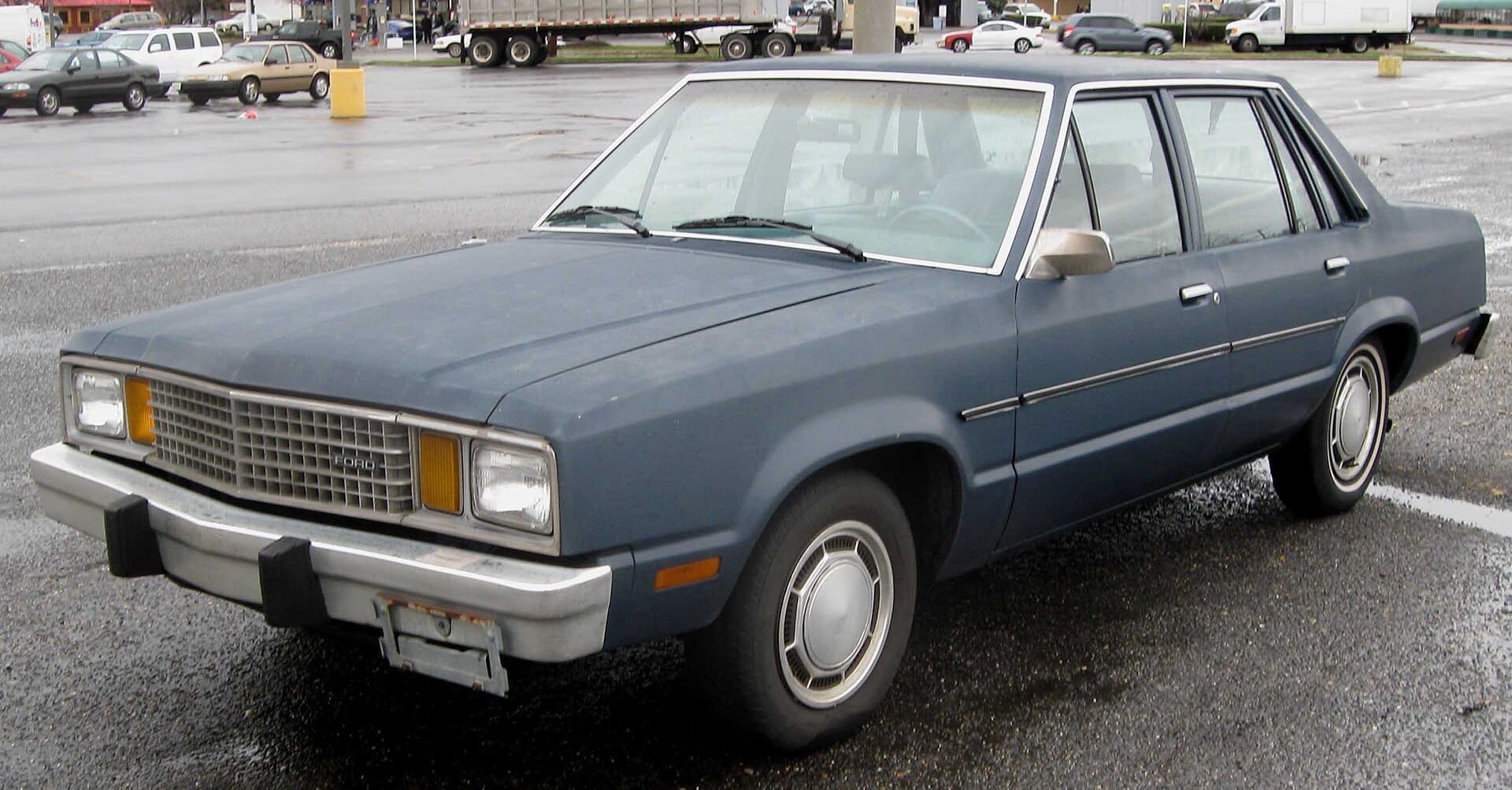 Ford Fairmont sedan