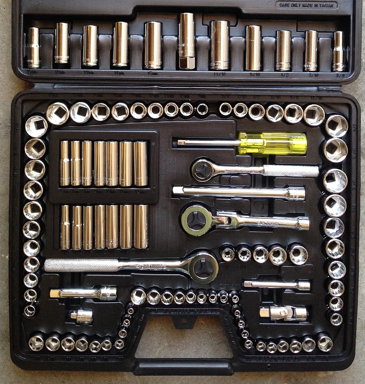 Blackhawk socket and ratchet set arranged in a fitted case