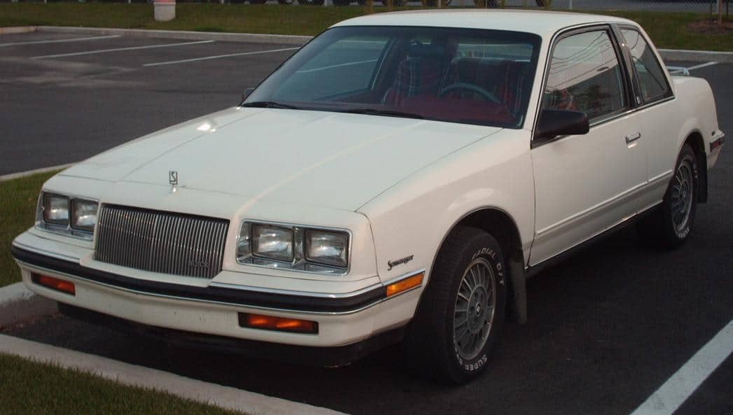White 1985–1987 Buick Somerset coupe