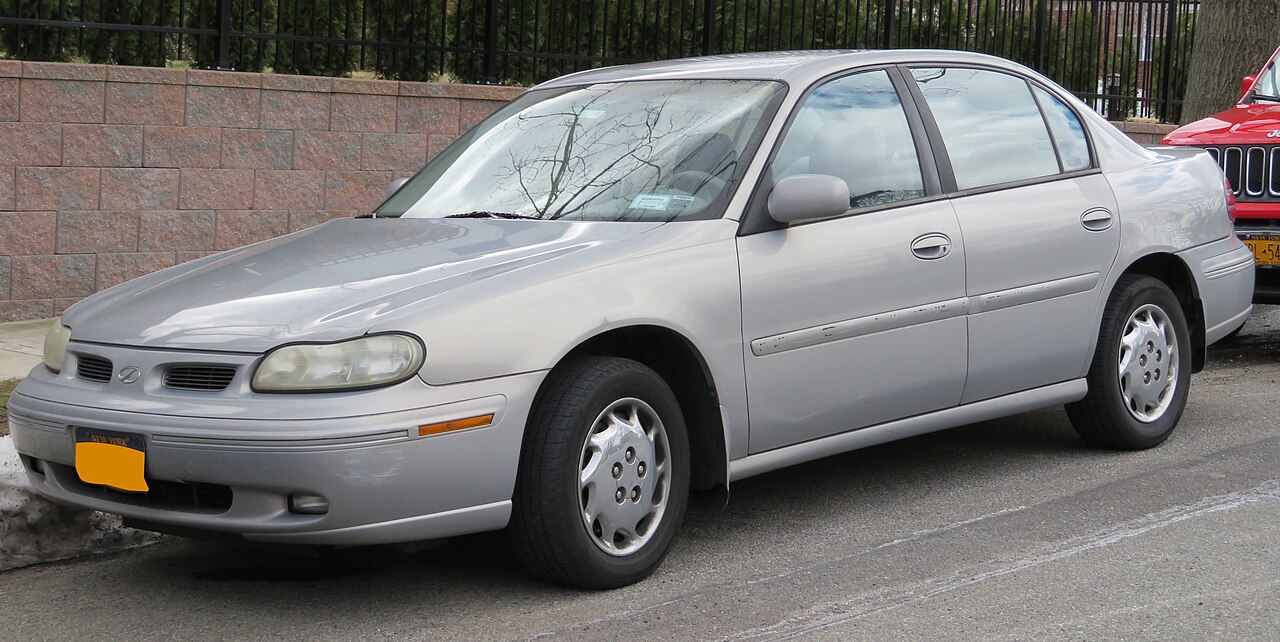 1997 Oldsmobile Cutlass.
